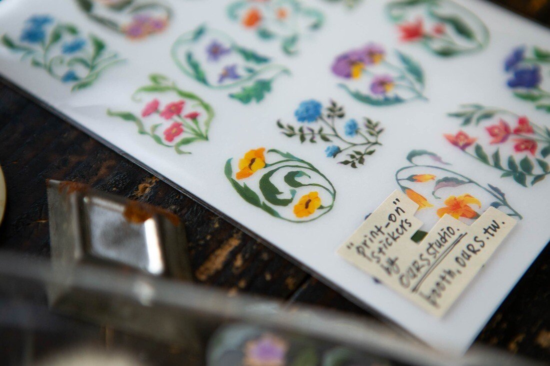 The Wayfarer's Journal Transfer Sticker