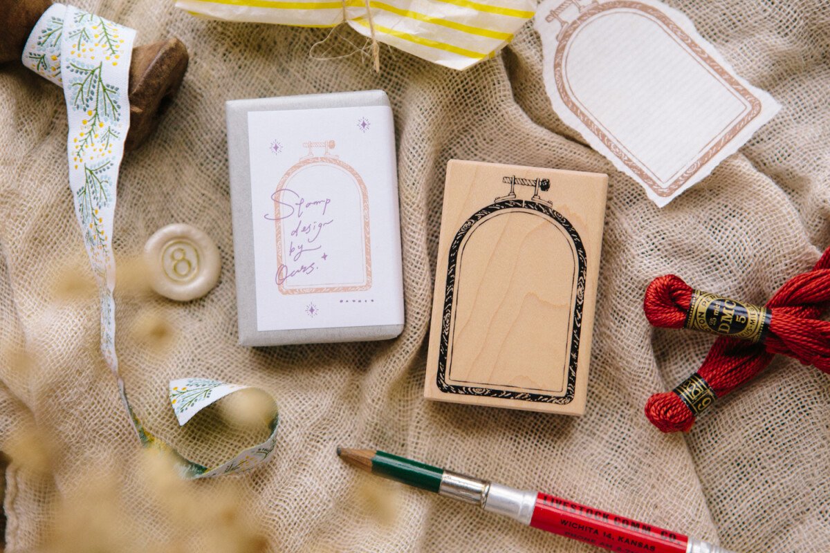 Window Embroidery Hoop Rubber Stamp