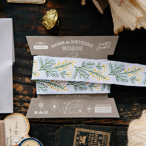Sweet Acacia Webbing